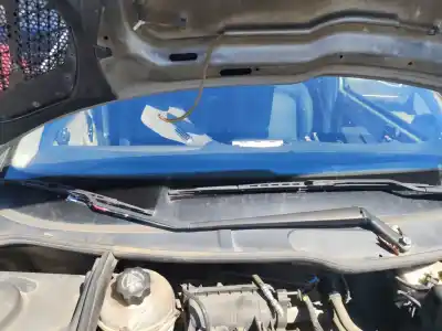 Pezzo di ricambio per auto di seconda mano braccio tergicristallo anteriore destro per peugeot 206 fastback (2a/c) 1.4 i riferimenti oem iam 6429s0