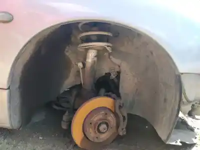 Pezzo di ricambio per auto di seconda mano Passaruota Anteriore Destra per PEUGEOT 206 FASTBACK (2A/C) 1.4 I Riferimenti OEM IAM 7136CW  7136J6