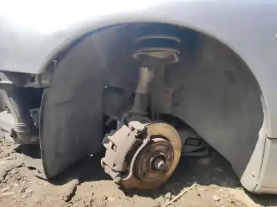 Pezzo di ricambio per auto di seconda mano passaruota anteriore sinistra per peugeot 206 fastback (2a/c) 1.4 i riferimenti oem iam 7136cx