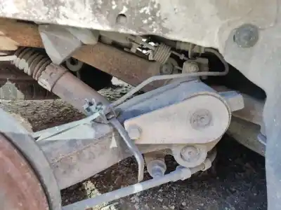 Second-hand car spare part rear axle for peugeot 206 fastback (2a/c) 1.4 i oem iam references 514897  