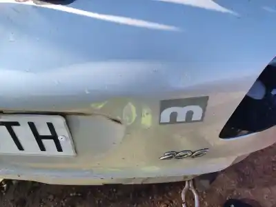 Second-hand car spare part tailgate for peugeot 206 fastback (2a/c) 1.4 i oem iam references 8701r5  