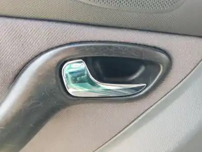 Автозапчасти б/у левая задняя внутренняя ручка за SEAT TOLEDO II (1M2) 1.6 16V ссылки OEM IAM 1M0837113D  