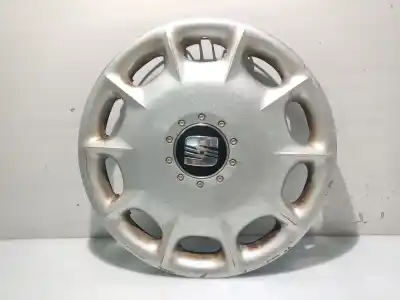 Автозапчасти б/у колпачки ​​ступицы за seat toledo ii (1m2) 1.6 16v ссылки oem iam 1m0601147a