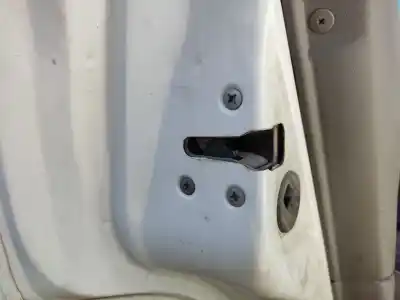 Peça sobressalente para automóvel em segunda mão fechadura da porta traseira esquerda por nissan almera ii hatchback (n16) 1.5 referências oem iam 82503bm760