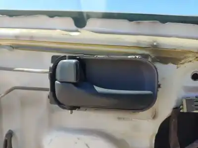 Peça sobressalente para automóvel em segunda mão puxador interior dianteiro esquerdo por nissan almera ii hatchback (n16) 1.5 referências oem iam 806719f003