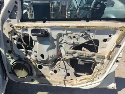 Peça sobressalente para automóvel em segunda mão elevador de vidros dianteiro direito por nissan almera ii hatchback (n16) 1.5 referências oem iam 80700bm71b