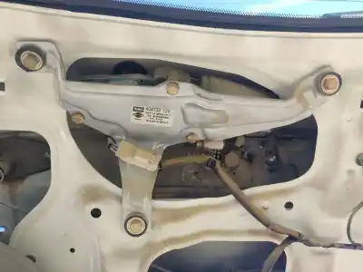 Peça sobressalente para automóvel em segunda mão motor do limpador traseiro por nissan almera ii hatchback (n16) 1.5 referências oem iam 28710bm415t
