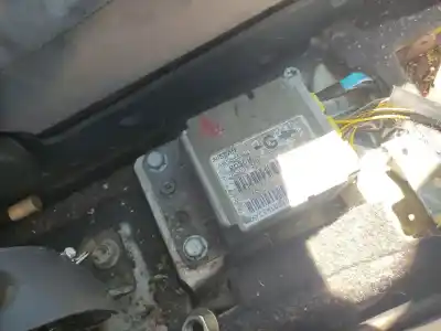 Peça sobressalente para automóvel em segunda mão centralina de airbag por nissan almera ii hatchback (n16) 1.5 referências oem iam 285565m301