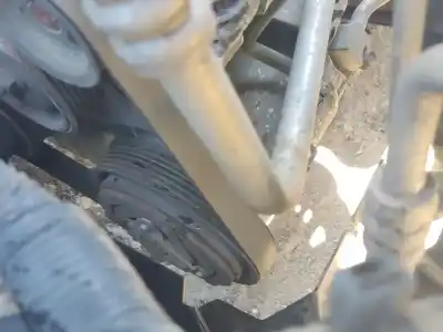 Peça sobressalente para automóvel em segunda mão compressor de ar condicionado a/a a/c por nissan almera ii hatchback (n16) 1.5 referências oem iam 926009f501