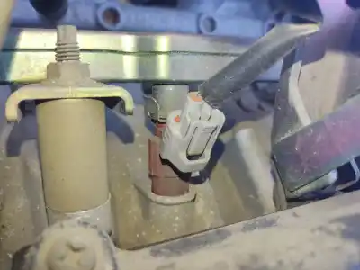 Peça sobressalente para automóvel em segunda mão injetor por nissan almera ii hatchback (n16) 1.5 referências oem iam 166009f600