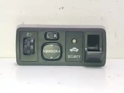 Peça sobressalente para automóvel em segunda mão  por TOYOTA COROLLA (_E12_)  Referências OEM IAM 183574  