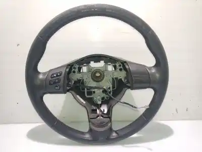 Recambio de automóvil de segunda mano de VOLANTE para TOYOTA COROLLA (_E12_)  referencias OEM IAM 6033661B  