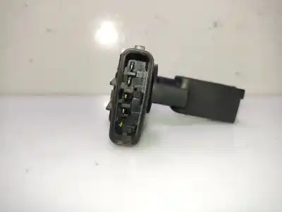 Second-hand car spare part flowmeter for toyota corolla (_e12_) 2.0 d-4d (cde120r_, cde120l_) oem iam references 2220427010 afh70m23 