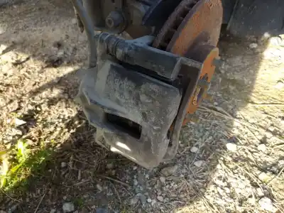 Peça sobressalente para automóvel em segunda mão pinça de travão dianteira esquerda por toyota corolla (_e12_) 2.0 d-4d (cde120r_, cde120l_) referências oem iam 4775002101