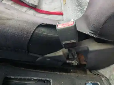 Peça sobressalente para automóvel em segunda mão chicote / encaixe cinto segurança dianteiro direito por toyota corolla (_e12_) 2.0 d-4d (cde120r_, cde120l_) referências oem iam 7323005051b0