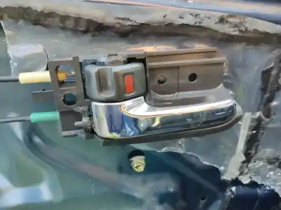 Peça sobressalente para automóvel em segunda mão puxador interior traseiro esquerdo por toyota corolla (_e12_) 2.0 d-4d (cde120r_, cde120l_) referências oem iam 6920605040b0