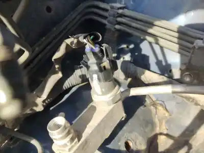 Peça sobressalente para automóvel em segunda mão sensor por toyota corolla (_e12_) 2.0 d-4d (cde120r_, cde120l_) referências oem iam 8871802200