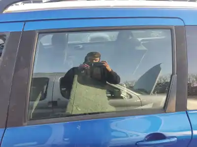 Peça sobressalente para automóvel em segunda mão vidro traseiro esquerdo por peugeot 307 break (3e) 2.0 hdi 90 referências oem iam 9203fh