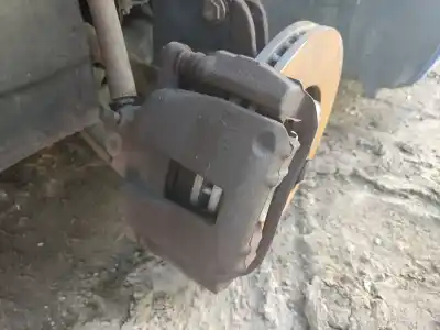 Peça sobressalente para automóvel em segunda mão pinça de travão dianteira esquerda por peugeot 307 break (3e) 2.0 hdi 90 referências oem iam 4400n2