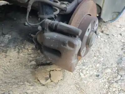 Peça sobressalente para automóvel em segunda mão pinça de travão traseira direita por peugeot 307 break (3e) 2.0 hdi 90 referências oem iam 4400n5