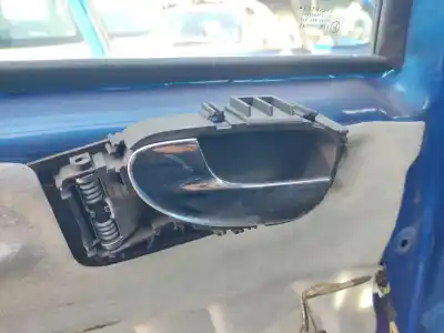Peça sobressalente para automóvel em segunda mão puxador interior traseiro esquerdo por peugeot 307 break (3e) 2.0 hdi 90 referências oem iam 9143f4