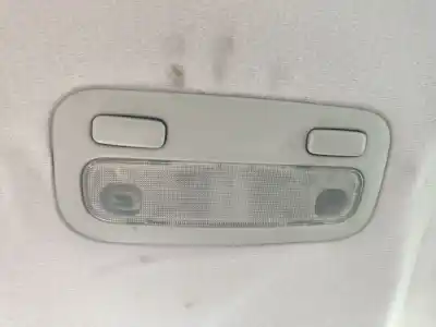 Peça sobressalente para automóvel em segunda mão luz interior dianteira por toyota corolla (_e12_) 2.0 d-4d (cde120r_, cde120l_) referências oem iam 8126012110b0