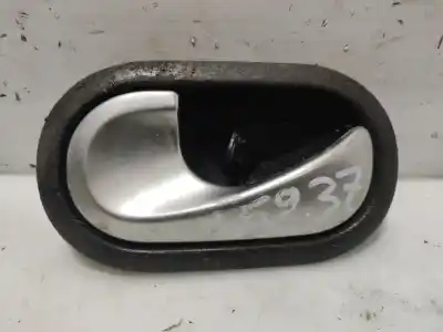 Pezzo di ricambio per auto di seconda mano Maniglia Interna Posteriore Sinistra per RENAULT MEGANE II (BM0/1_, CM0/1_) 1.6 16V Riferimenti OEM IAM 8200028487  