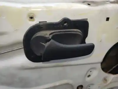 Автозапчастина б/у ліва передня внутрішня ручка для OPEL CORSA B (S93) 1.2 I (F08, F68, M68) Посилання на OEM IAM 90431361  