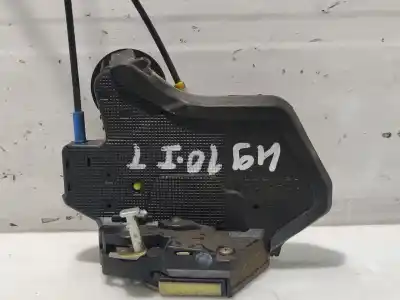 Автозапчасти б/у замок задней левой двери за toyota corolla sedán (_e12_) 1.6 vvt-i (zze121_) ссылки oem iam 6906002102