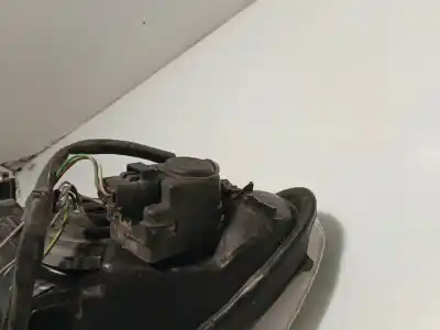 Автозапчасти б/у правая фара за peugeot 206 fastback (2a/c) 1.4 i ссылки oem iam 6205s7  