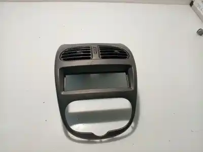 Pezzo di ricambio per auto di seconda mano modanatura per peugeot 206 fastback (2a/c) 1.4 i riferimenti oem iam 9624663577  