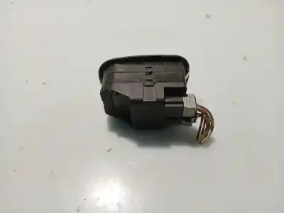 Автозапчастина б/у передні вікний вмикач для peugeot 206 fastback (2a/c) 1.4 i посилання на oem iam 96316306xt  