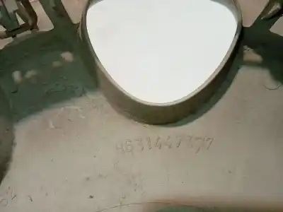 Pièce détachée automobile d'occasion capuchons de moyeux pour peugeot 206 fastback (2a/c) 1.4 i références oem iam 9631447377  