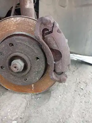 Автозапчастина б/у передній правий гальмівний супорт для peugeot 206 fastback (2a/c) 1.4 i посилання на oem iam 4400n9  