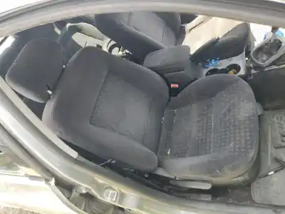 Автозапчастина б/у передне праве сиділо для volkswagen passat b5.5 variant (3b6) 1.9 tdi посилання на oem iam 6030add
