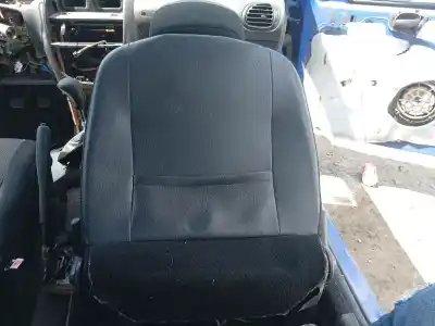Pezzo di ricambio per auto di seconda mano sedile anteriore destro per peugeot 206 fastback (2a/c) 1.4 i riferimenti oem iam 6035add  