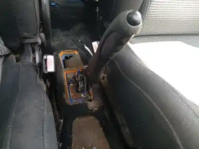 Pezzo di ricambio per auto di seconda mano leva del freno a mano per peugeot 206 fastback (2a/c) 1.4 i riferimenti oem iam 470162  