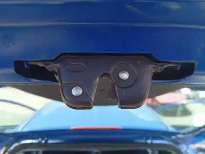 Автозапчастина б/у замок багажника / ворот для PEUGEOT 206 FASTBACK (2A/C) 1.4 I Посилання на OEM IAM 871951  