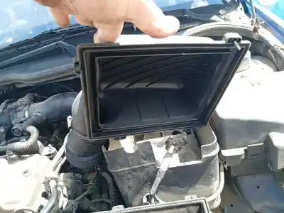 Pièce détachée automobile d'occasion support filtre a air pour peugeot 206 fastback (2a/c) 1.4 i références oem iam 9634107180  9628427080