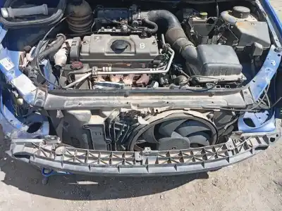 Автозапчасти б/у передняя панель за peugeot 206 fastback (2a/c) 1.4 i ссылки oem iam 7104 q3