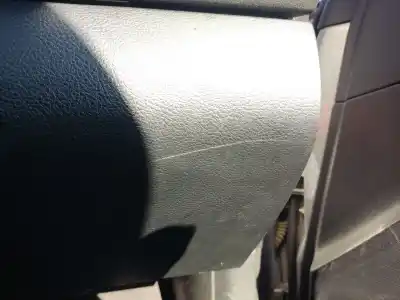 Автозапчастина б/у бардачок для subaru legacy iv ranchera familiar (bp) 2.5 awd (bp9) посилання на oem iam 66120ag010jc  