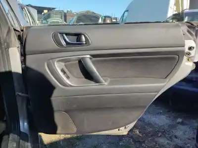 Автозапчастина б/у обликка задніх правіх дверей для subaru legacy iv ranchera familiar (bp) 2.5 awd (bp9) посилання на oem iam 94239ag640jc Автозапчастина б/у обликка задніх правіх дверей для subaru legacy iv ranchera familiar (bp) 2.5 awd (bp9) посилання на oem iam 94239ag640jc