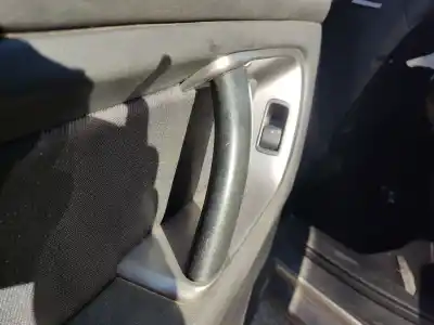 Автозапчастина б/у обкітка задніх лівіх дверей для subaru legacy iv ranchera familiar (bp) 2.5 awd (bp9) посилання на oem iam 94239ag650jc  