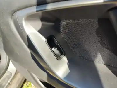 Автозапчастина б/у передній правий віконний вимикач для subaru legacy iv ranchera familiar (bp) 2.5 awd (bp9) посилання на oem iam 83071ag040 Автозапчастина б/у передній правий віконний вимикач для subaru legacy iv ranchera familiar (bp) 2.5 awd (bp9) посилання на oem iam 83071ag040