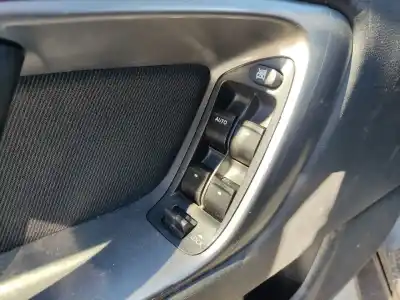 Автозапчастина б/у передні вікний вмикач для subaru legacy iv ranchera familiar (bp) 2.5 awd (bp9) посилання на oem iam 83071ag021 Автозапчастина б/у передні вікний вмикач для subaru legacy iv ranchera familiar (bp) 2.5 awd (bp9) посилання на oem iam 83071ag021