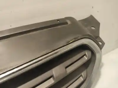 Автозапчастина б/у передня решіта для subaru legacy iv ranchera familiar (bp) 2.5 awd (bp9) посилання на oem iam 91121ag010  