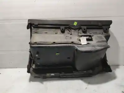 Автозапчастина б/у бардачок для audi a3 (8l) 1.9 tdi посилання на oem iam 8l0882622a  