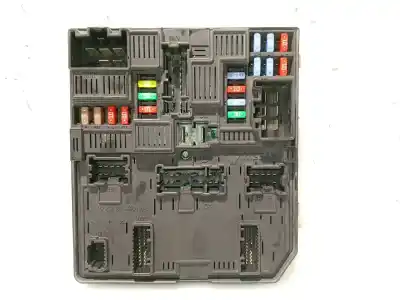 Peça sobressalente para automóvel em segunda mão caixa de fusíveis e relés por renault kadjar (ha_, hl_) 1.6 dci 130 referências oem iam 284b69501r