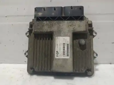 Автозапчасти б/у БЛОК УПРАВЛЕНИЯ ДВИГАТЕЛЕМ за FIAT IDEA (135)  ссылки OEM IAM  7160001002 51744426