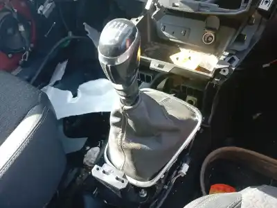 Peça sobressalente para automóvel em segunda mão forra da alavanca de velocidades por renault kadjar (ha_, hl_) 1.6 dci 130 referências oem iam 969359097r